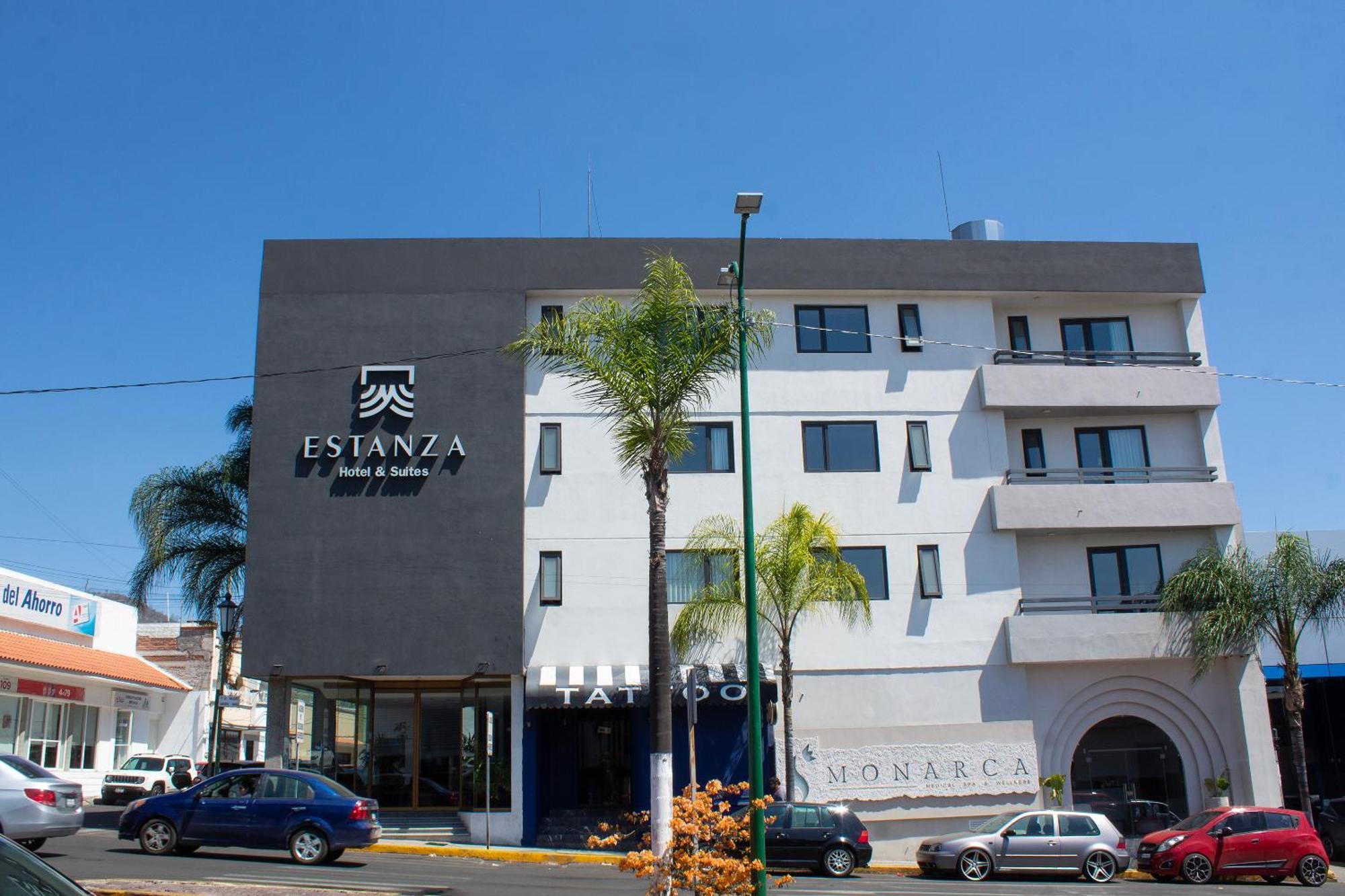 Estanza Hotel & Suites Morelia Exterior foto